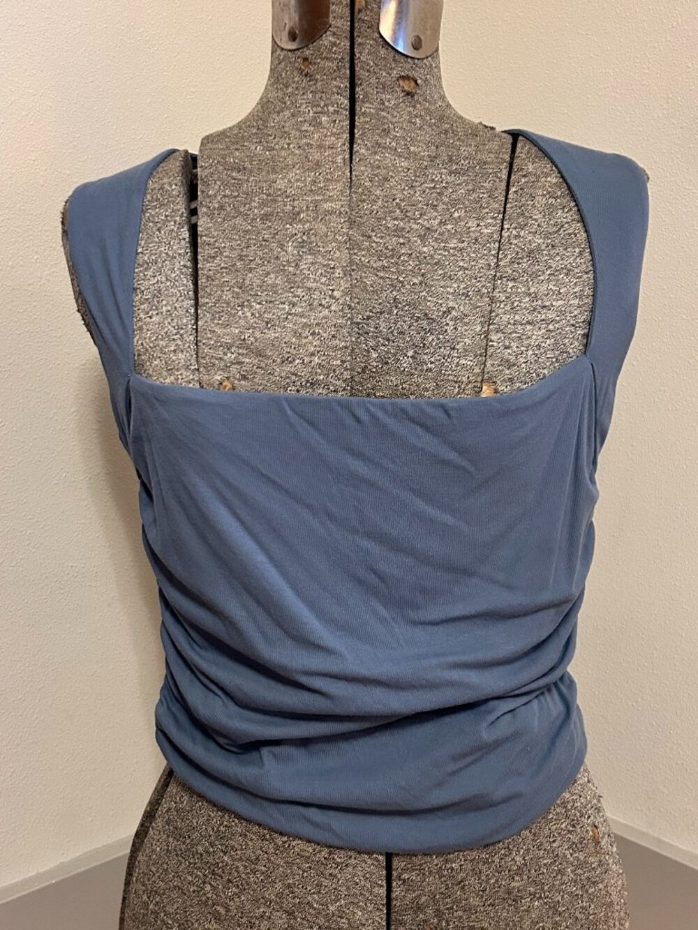 OGL square neck top, size L